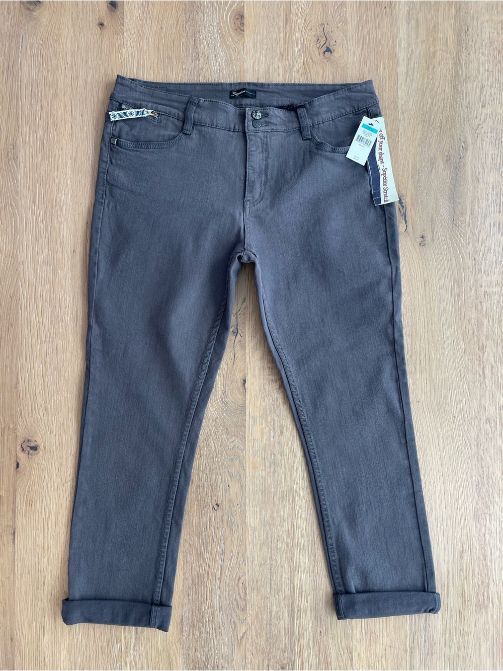 Supplies by Unionbay Redondo Denim Capris Flint Grey 21A1VHH Size 16 NWT